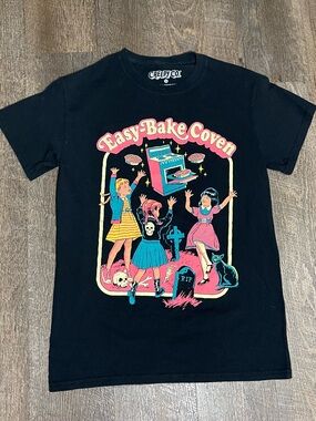 Creepy Co. "Easy-Bake Coven" Black Graphic Tee Sz Small